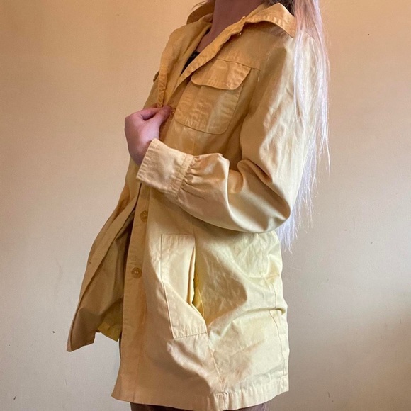 Yellow Vintage raincoat - Picture 5 of 6